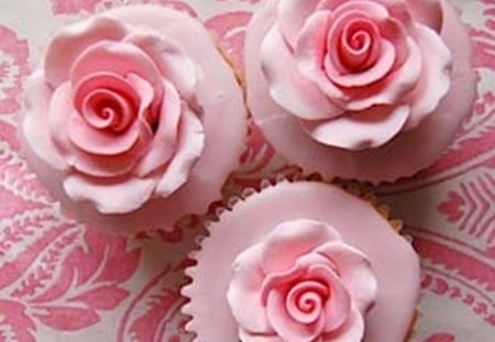 cupcakes roses - food, pastry, beauty, pink, cupcakes