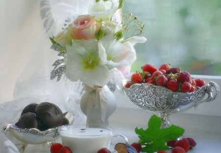 beautiful arrangement - flowers, vase, fruits, porcelain, crystal