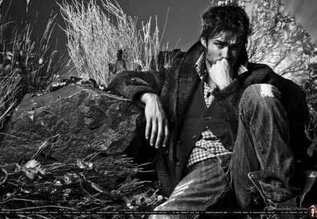 Ian Somerhalder - handsome, models, people, tv series, the vampire diaries, black and white, damon salvatore, entertainment, ian somerhalder, actors, beautiful, celebrity