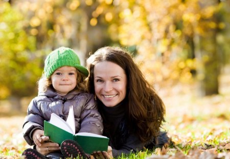 *** In autumn park *** - children, people, mom, fun, play, park