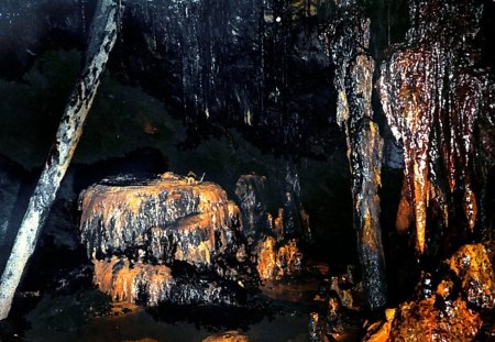 Brosso Story - stalagmiti, stalattit, miniere brosso, in galleria