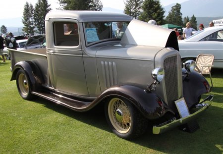 1935 Chevy truck - headlights, silver, chevrolet, grills, black, photography, truck, green