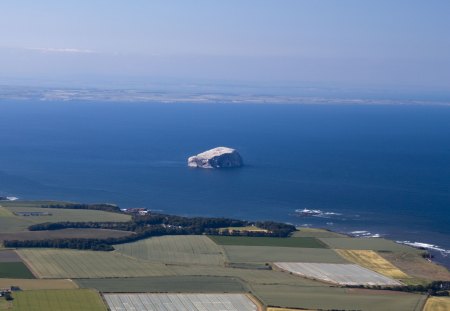 Bass Rock - Scotland - bass rock, scotland, coasts, firth of forth