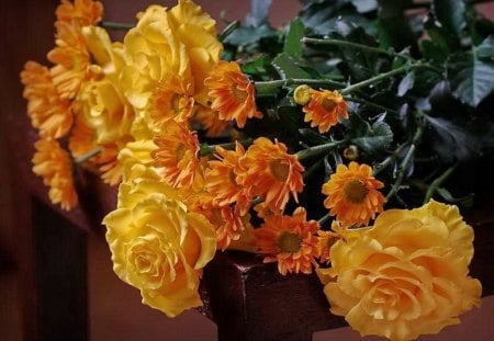 Fragrant gold - beauty, yellow, roses, flowers, gold