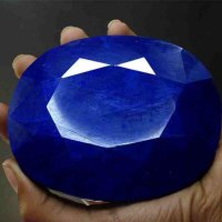 LARGE BLUE SAPPHIRE  OF 5267,750cts WHAT A GEM STONE