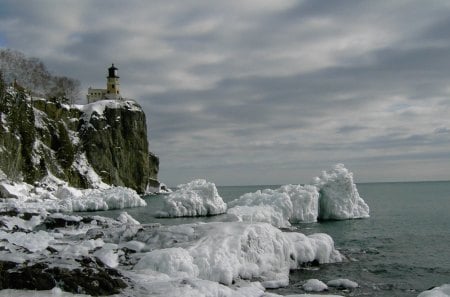 split rock lighthouse in winter - ice, grey, lighthouse, cliff, sea