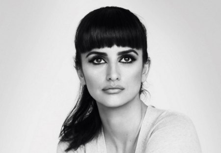 Penelope Cruz - spanish, people, beautiful, actresses, models, black and white, penelope cruz, celebrity