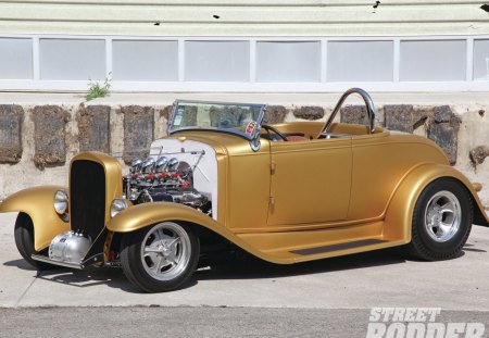 Gm-Roadster - 1932, gold, bowtie, conv