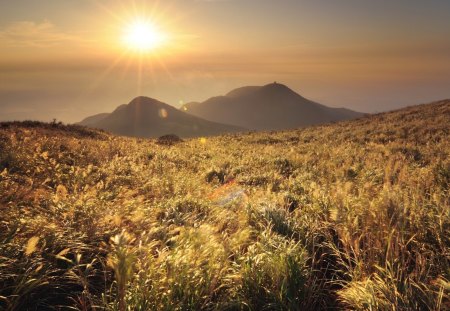 Beautiful Mountains - nature, sky, sun, beautiful, mountains