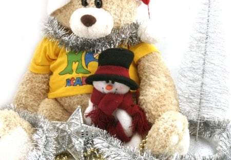 à¹‘â™¥à¹‘ Waiting quietly à¹‘â™¥à¹‘ - tinsel, colorful, black, wonderful, silver, yellow, forever, snowman, love, stars, winter, christmas, nature, christmas tree, young, red, friends, teddy bear