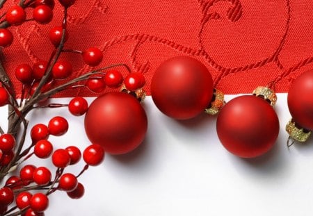 Christmas balls - decoration, beautiful, balls, lovely, christmas, holiday, new year, red, nice