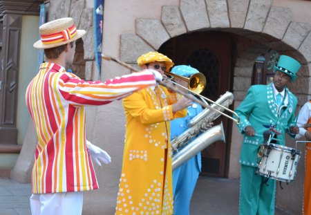 Disneyland - disneyland, fun, music, parade, california, band, colourful