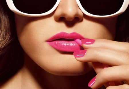 pink lips and nails - girls, lips, pink, nails