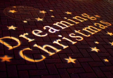 DREAMING CHRISTMAS - holidays, items, words, decoration, christmas