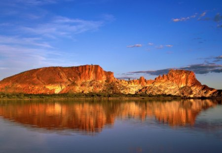 Iron Rock - rock, australia