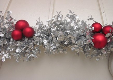 Christmas decorations 36 - red, silver, balls, ornament, photography