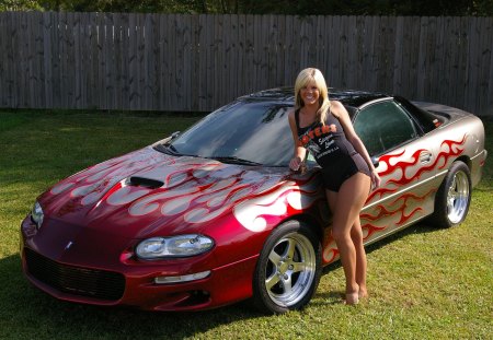 Hooters Girl & Camaro