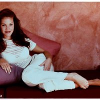Nikki Cox