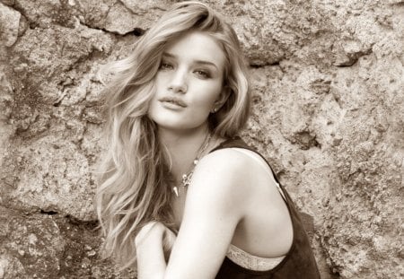 Rosie Huntington-Whiteley - rosie huntington, whiteley, woman, model