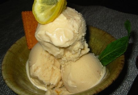 lemon ice cream