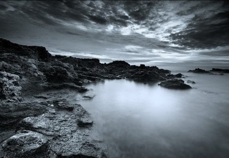 B&W - sky, rocks, landscape, bw, sea