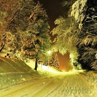 wide track lights and snow