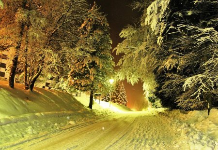 wide track lights and snow - track, lights, snow, wide