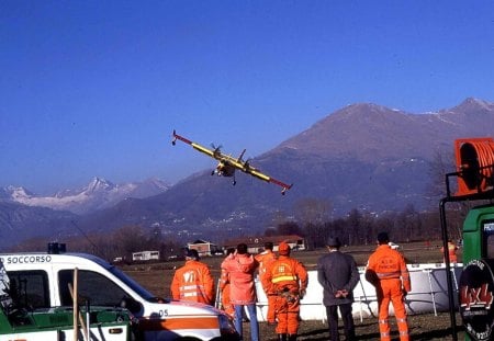 Brosso Story - anticncendio, canader, 2, sorvola, volontari