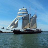 Old sailing ship 02