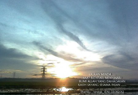 SUATU SUBUH YANG BENING - awan, matahari, serangga, burung, bendang