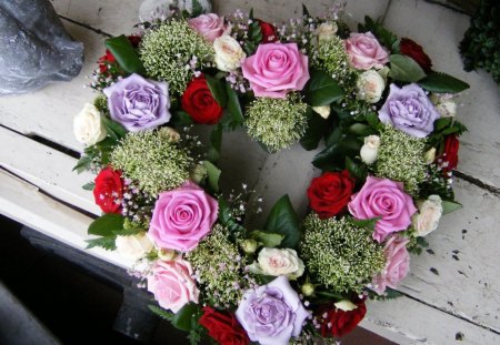 â€¢âœ¿â€¢ Heart Tribute â€¢âœ¿â€¢ - heart shape, roses, heart, wreath, wonderful, forever, green, lavender, love, fresh, fashion, lovely, cut, entertainment, merry christmas, red, beautiful, pink, sweet