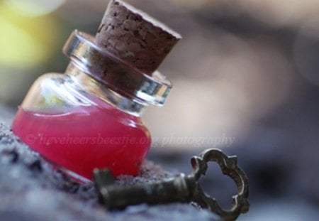 ~Drink me~ - abstract, key, photography, hd, wallpaper