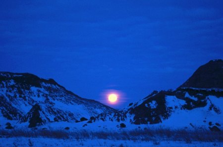 winter night on the badlands so. dakota - moon, night, winter, badlands