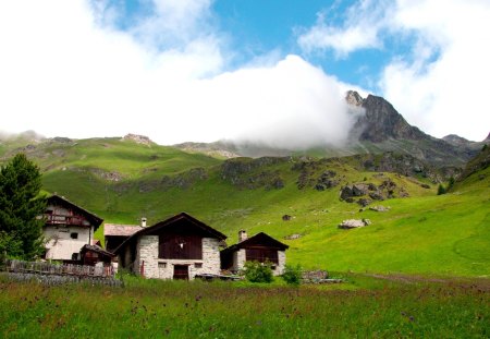 MOUNTAIN FOOT HOUSES - mountains, home, hills, green, grass