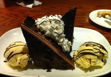 Chocolate stampede - cake, yummy, abstract, foods