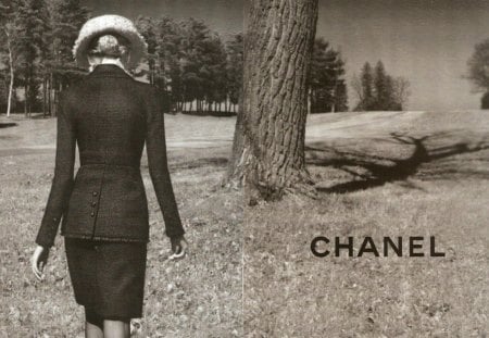 Chanel F/W 09.10 02 - heidi mount, karl lagerfeld, fashion, ad campaign, chanel