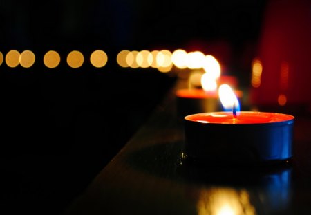 CANDLE LIGHT - reflections, reflection, red, shadows, candles, light, night