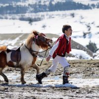 Pe ulita satului
