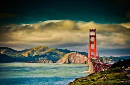 Golden Gate Bridge - sky, beautifu, san francisco, nature, oceans, golden gate bridge, clouds, architecture, bridges, usa