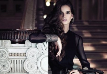 Izabel Goulart - people, izabel goulart, beautiful, models, brazilian, celebrity