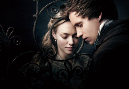 Les Miserables - actors, people, beautiful, eddie redmayne, models, marius pontmercy, entertainment, celebrity, les miserables, movies, actresses, amanda seyfried, cosette