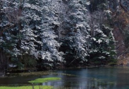 Versus green snow - snow, river, versus, green