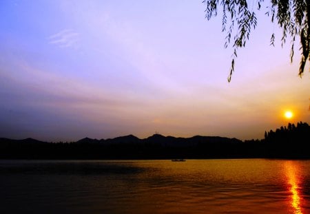 GOLDEN SUNSET - sunset, ocean, mountain, sky