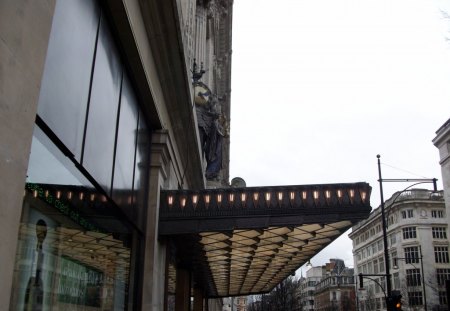 Selfridges London reflection - shops, selfridges, london stores, reflection