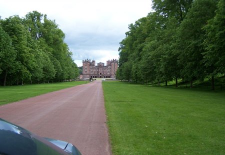 Drumlanrig Castle, Scotland - medieval, ancient, castles, scotland