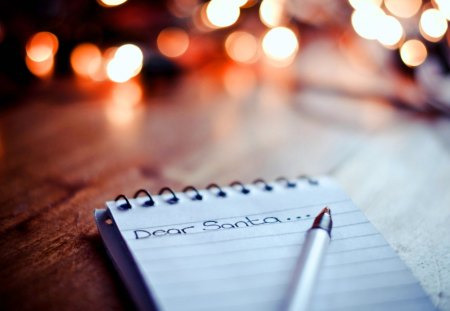 Wishlist for Santa - nice, xmas, marvellous, santa claus, photography, great, wonderful, super, amazing, pretty, notepad, skyphoenixx1, adorable, wishlist for santa, wallpaper, pen, stunning, outstanding, christmas, picture, abstract, holidays, beautiful, awesome, lights, fantastic