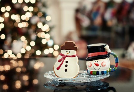 Cute Snowman - pretty, magic, christmas balls, holidays, holiday, magic christmas, decorations, merry christmas, xmas, decoration, ball, happy new year, beautiful, balls, photography, christmas decoration, beauty, lovely, christmas, new year, happy holidays