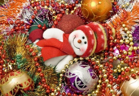 Christmas ornaments - snowman, hat, scaarf, colorful, beads, garland, christmas, silver, red, treasures, ornaments