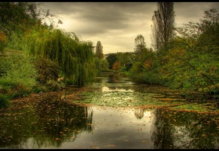 Cloudy afternoon reflections - reflections, afternoon, cloudy