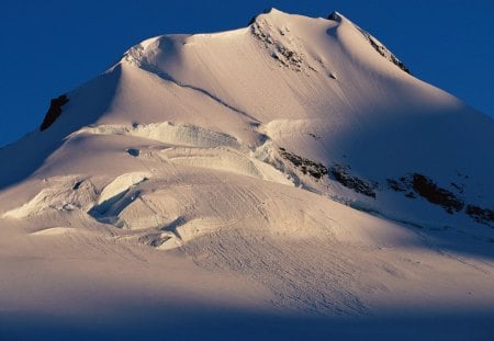 Sunny winter - sunny, winter, snow, sunrise, light, north, white, sunset, nature, hd, cold, frost, mountains, wallpaper